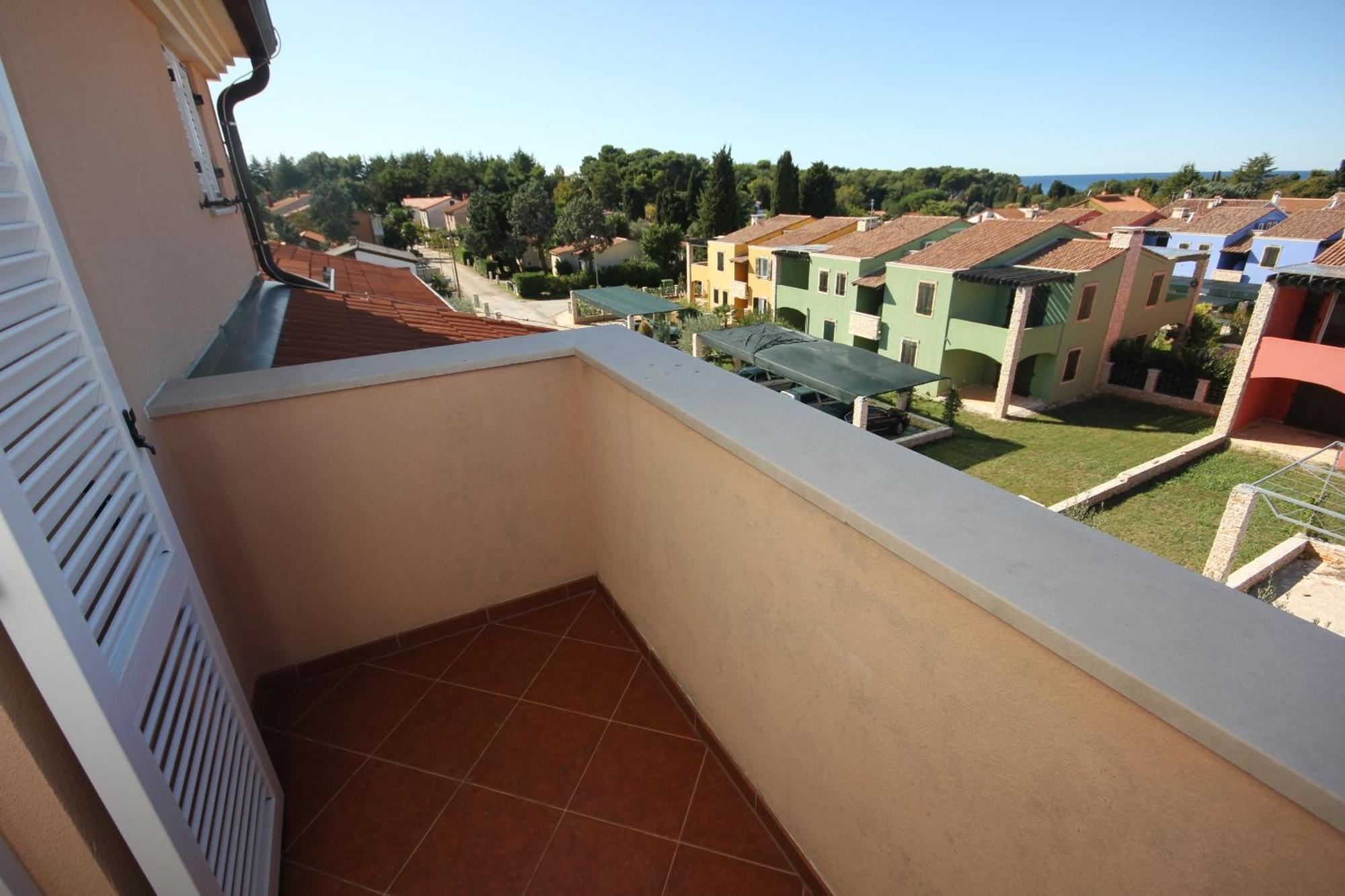 Family Friendly With A Swimming Pool Basanija, Umag - 3402 Apartment *