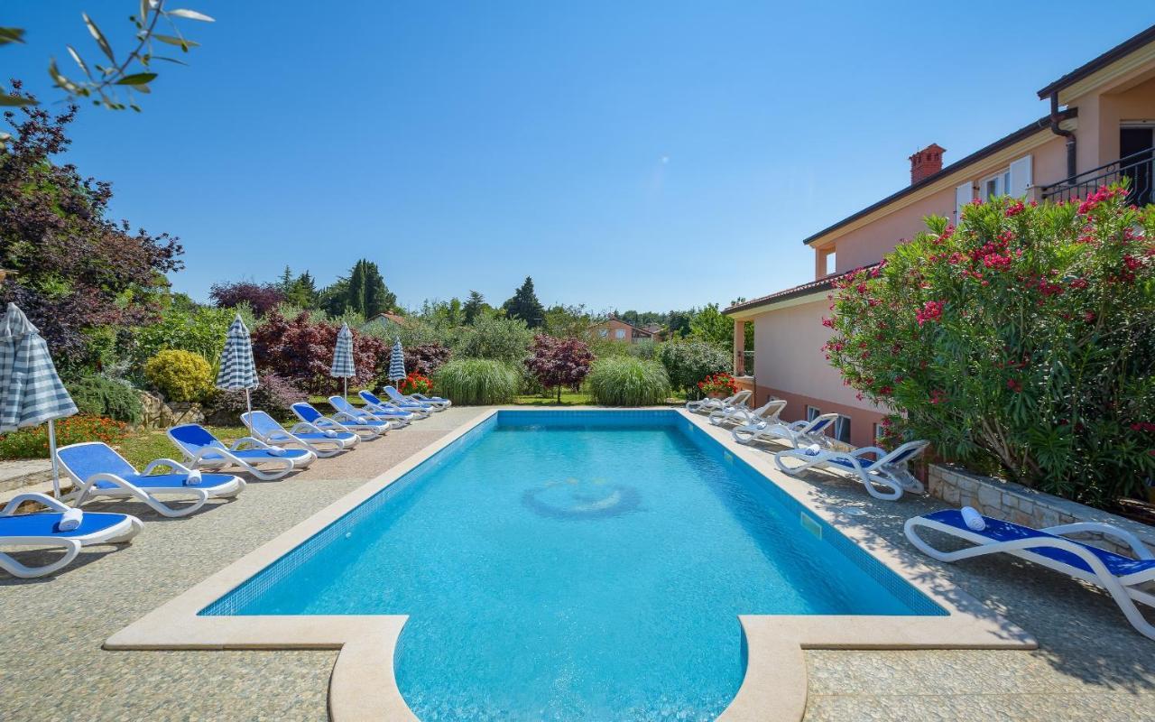 Family Friendly With A Swimming Pool Basanija, Umag - 3402 * Savudrija